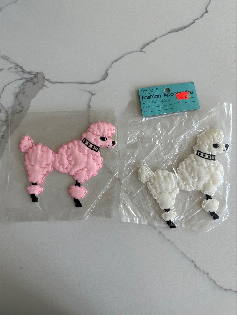 Vintage poodle dog Iron Patch or Sew on. NEW